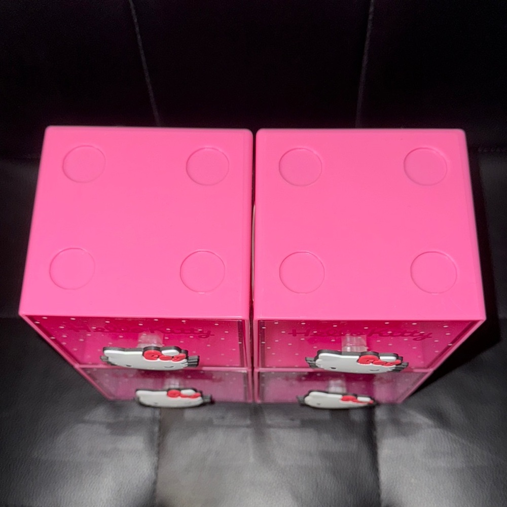 Hello Kitty Pink Storage Cubes - Picture 2 of 3